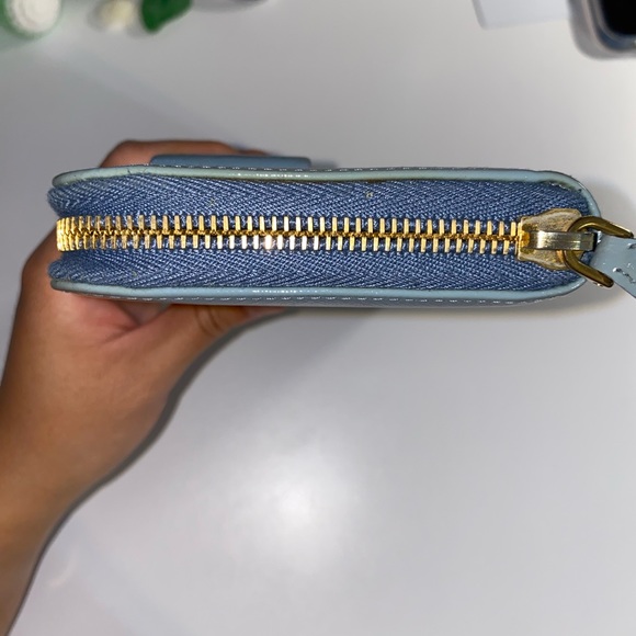 Prada Blue (Astrale) Saffiano Bow Leather Zip Wallet - Picture 2 of 15